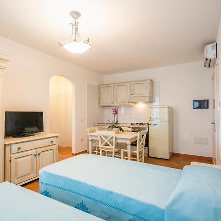 오로세 Le Residenze Del Baia Marina 아파트 외부 사진